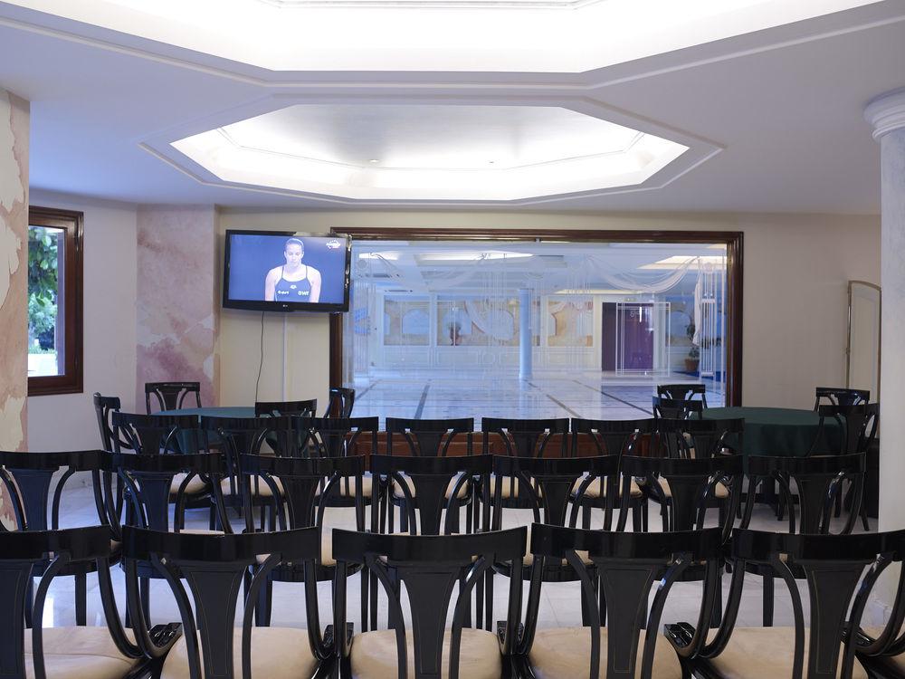 Mitsis Grand Hotel Rhodes City Exterior foto The conference room