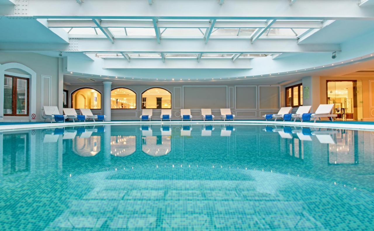 Mitsis Grand Hotel Rhodes City Exterior foto Indoor pool